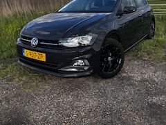 Volkswagen Polo - 1.0 TSI Comfortline Business