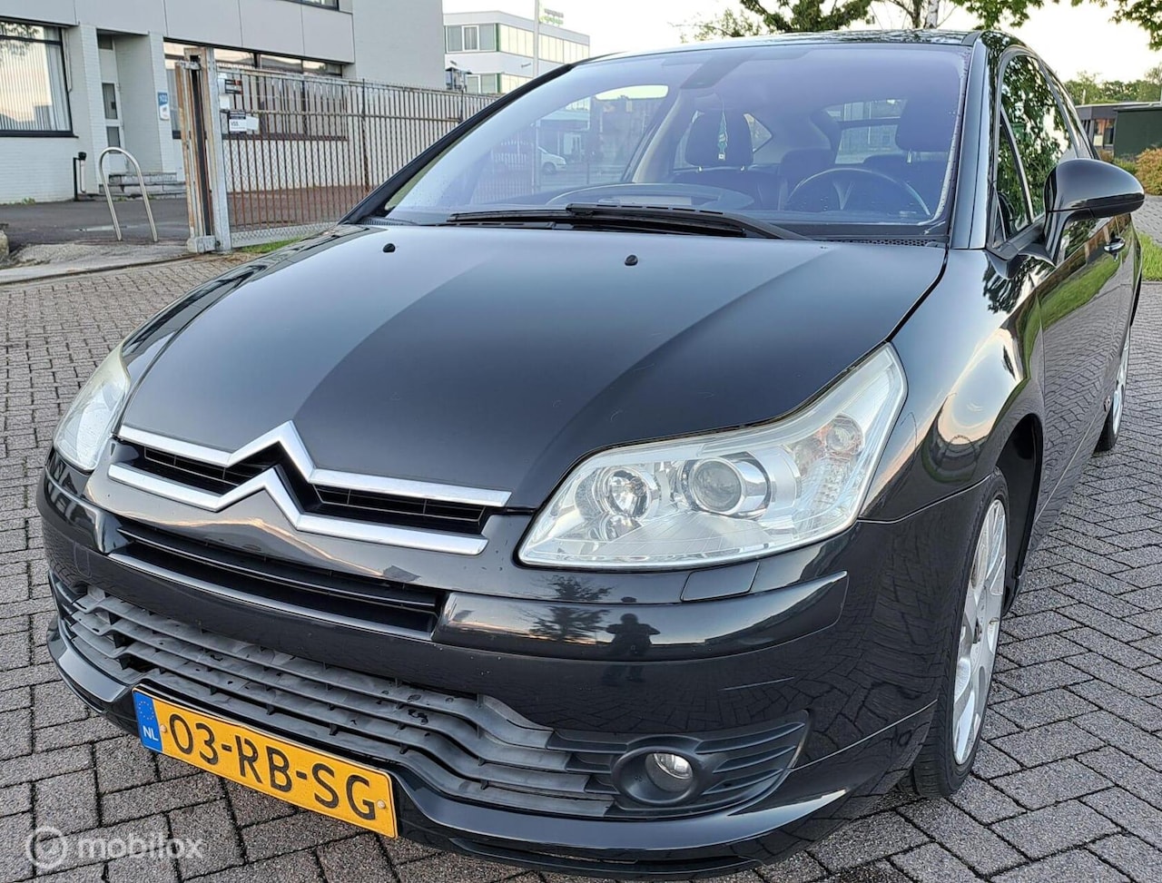 Citroën C4 Coupé - 2.0-16V VTR+ - AutoWereld.nl