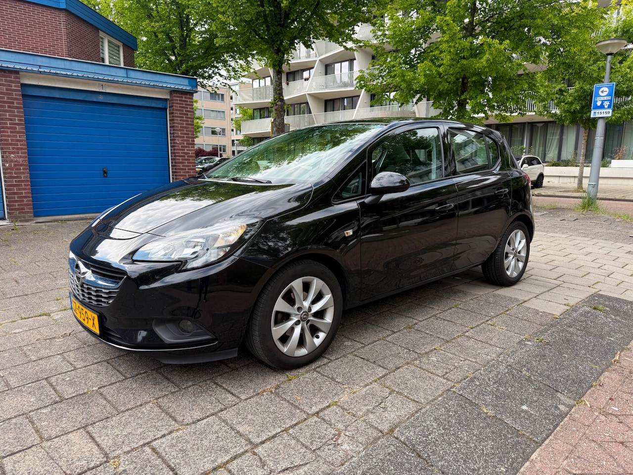 Opel Corsa - 1.4 Edition 5dr Airco 1-Eigenaar Black Edition - AutoWereld.nl