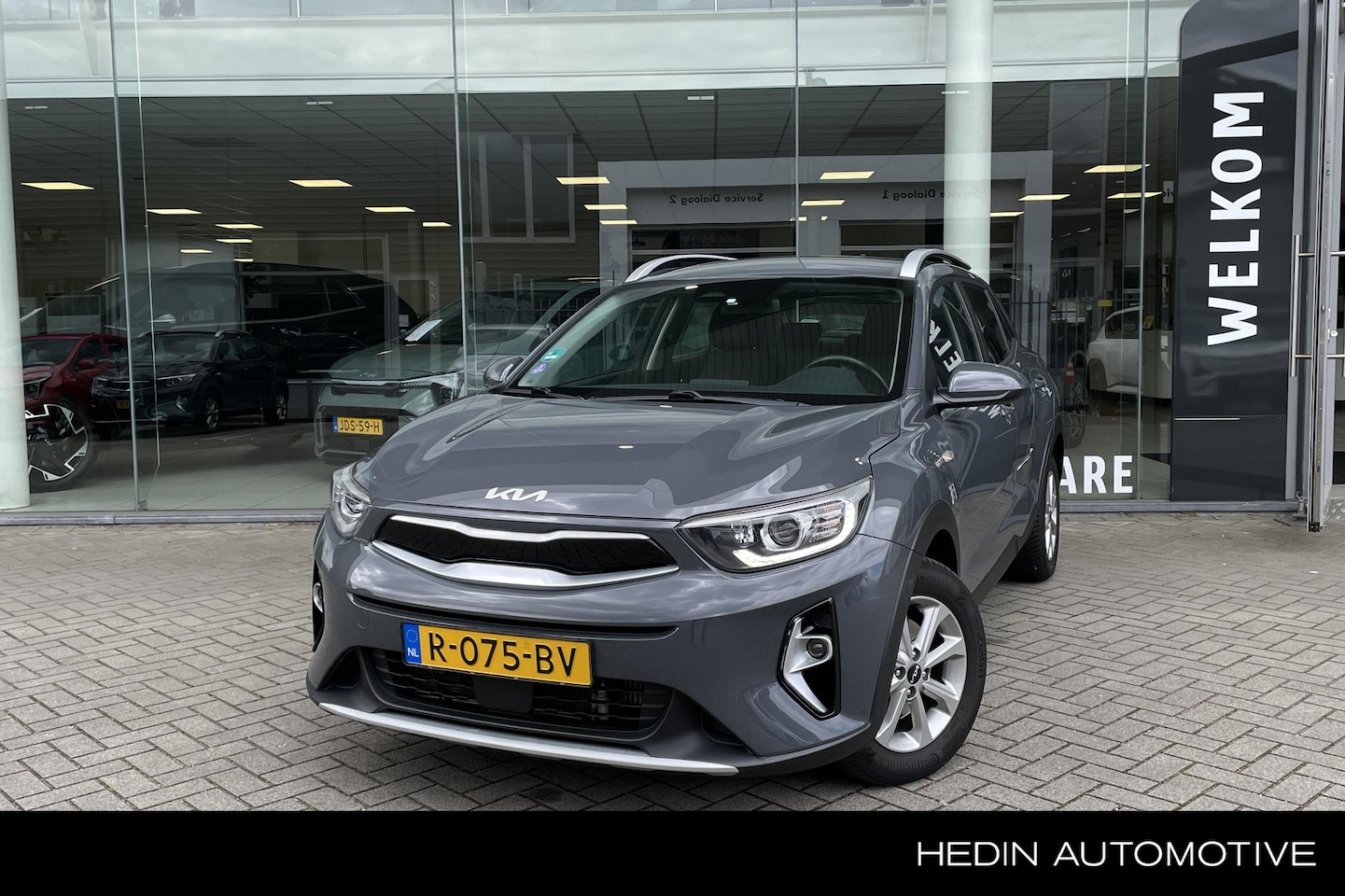 Kia Stonic - 1.0 T-GDi MHEV DynamicLine | Automaat | 1e eig. | Nav | Trekhaak | - AutoWereld.nl