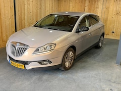 Lancia Delta - 1.6-16V Argento 2010 1.6 Airco 5-Deurs