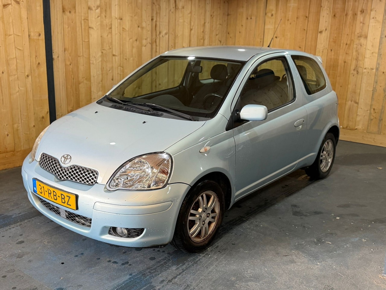 Toyota Yaris - 1.3 VVT-i Terra 2005 Facelift Airco Nieuwe APK - AutoWereld.nl