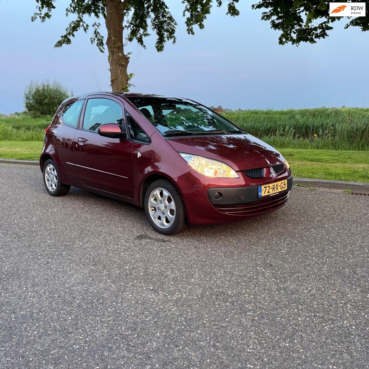 Mitsubishi Colt - 1.3 Invite - AutoWereld.nl