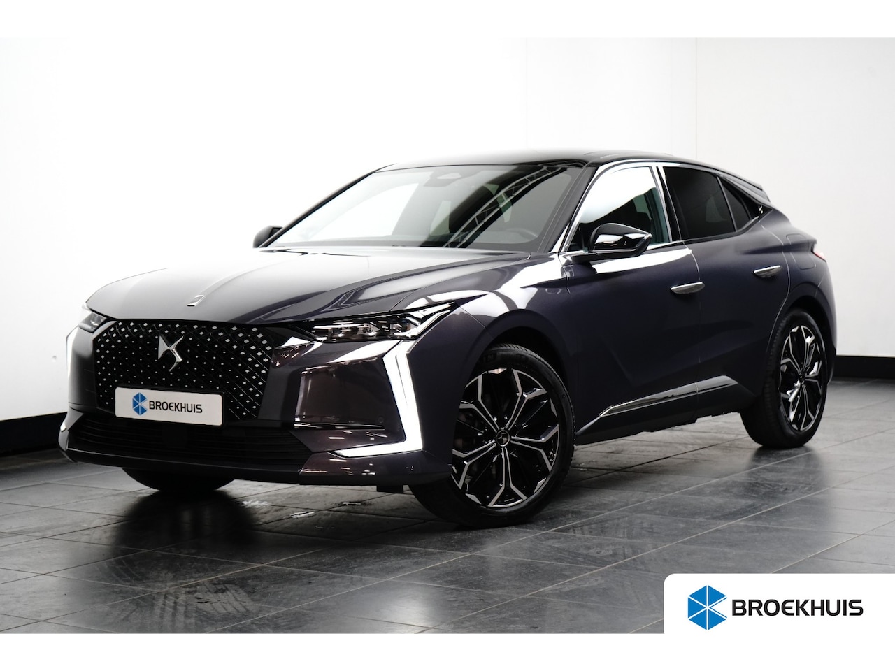 DS 4 - E-Tense Rivoli | Achterbank in delen neerklapbaar | Achteruitrijcamera | Apple Carplay/And - AutoWereld.nl
