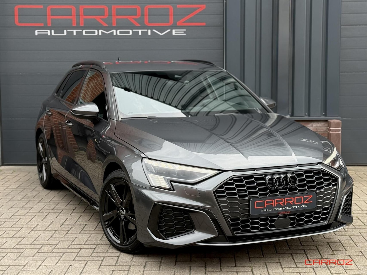 Audi A3 Sportback - 35 TFSI 3x S Line CarPlay Trekhaak Cruise - AutoWereld.nl