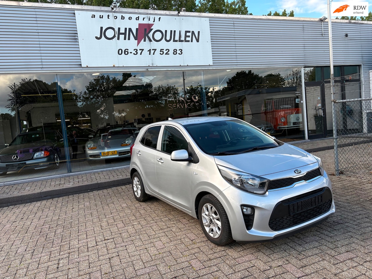 Kia Picanto - 1.0 CVVT ComfortPlusLine Navigator 1.0 CVVT ComfortPlusLine Navigator - AutoWereld.nl