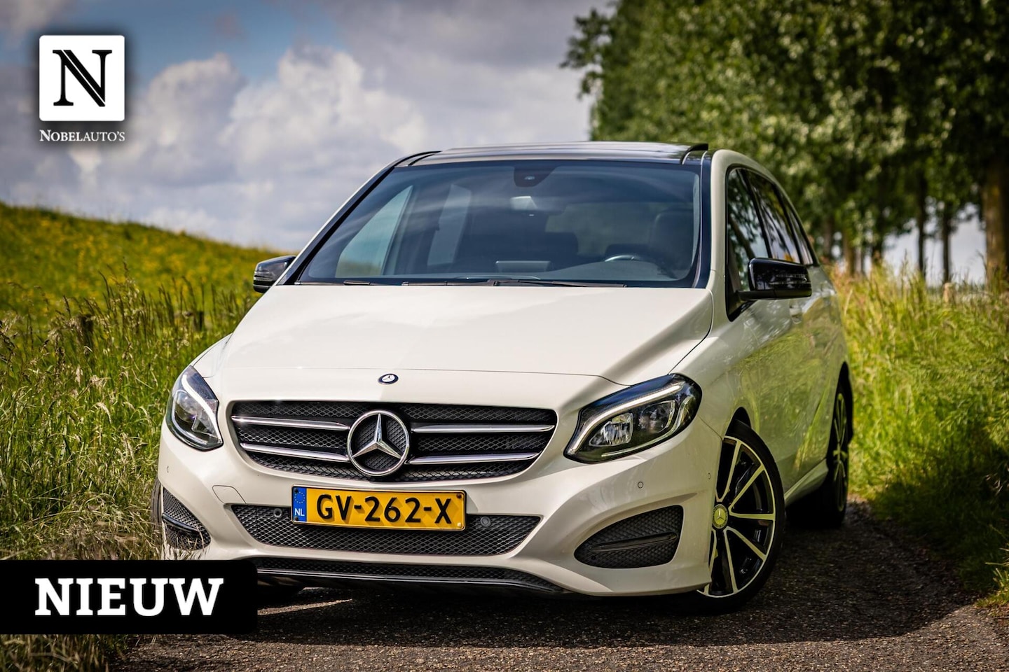 Mercedes-Benz B-klasse - 180 Prestige Amg |Nap |Pano |Automaat - AutoWereld.nl