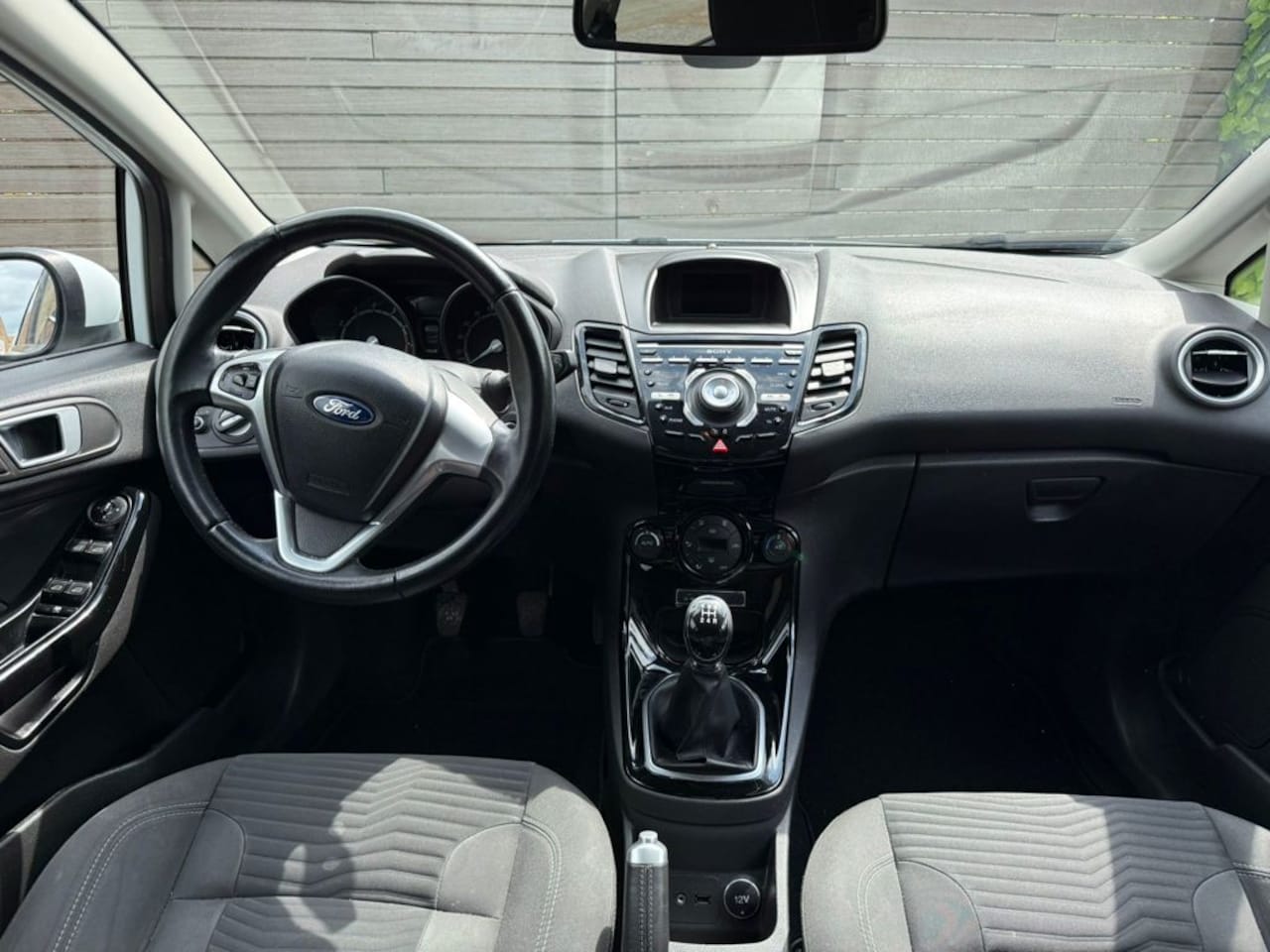 Ford Fiesta - 1.0 EcoBoost Titanium 1.0 EcoBoost Titanium - AutoWereld.nl