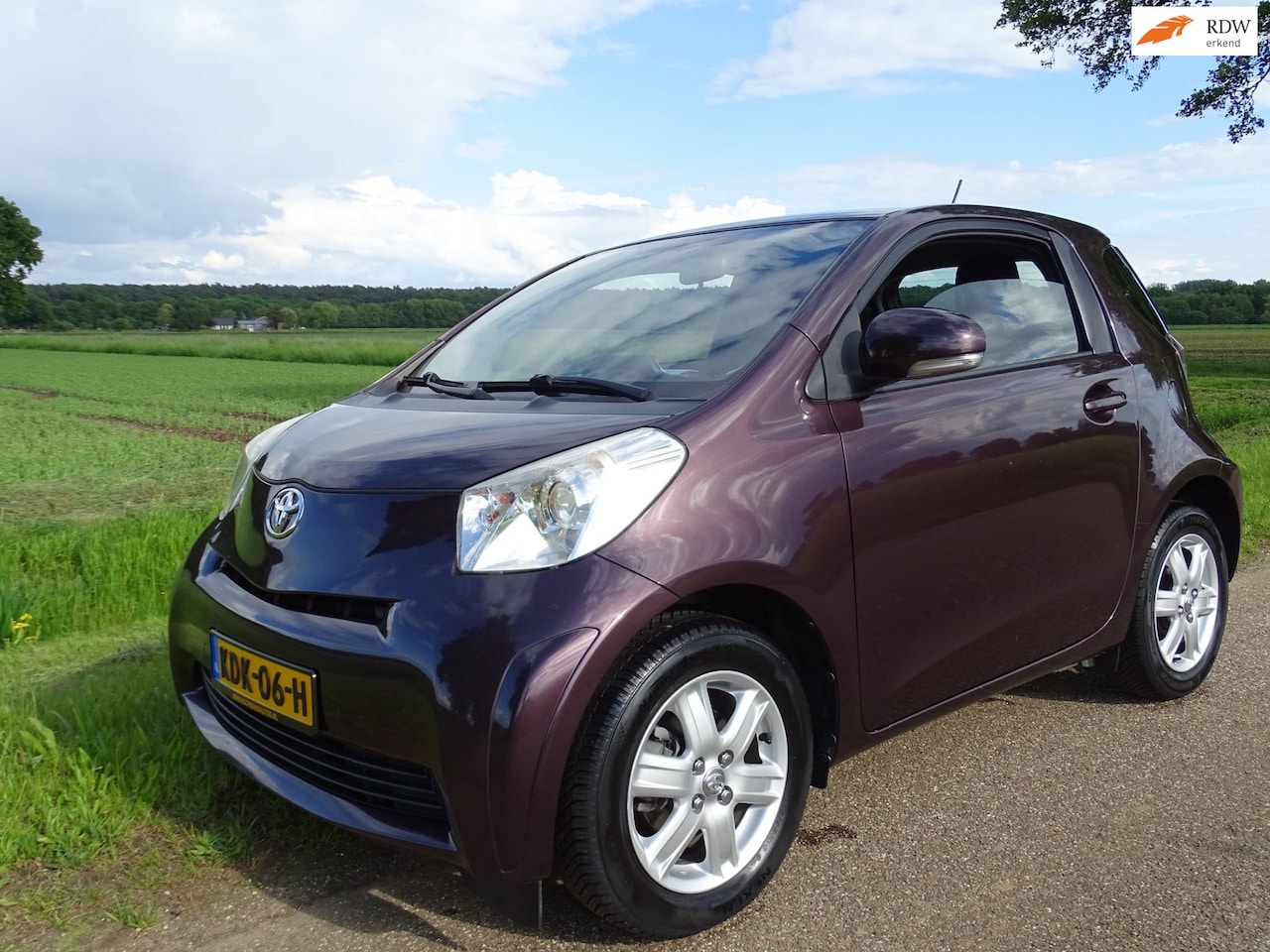 Toyota iQ - 1.0 VVTi Comfort 1.0 VVTi Comfort - AutoWereld.nl