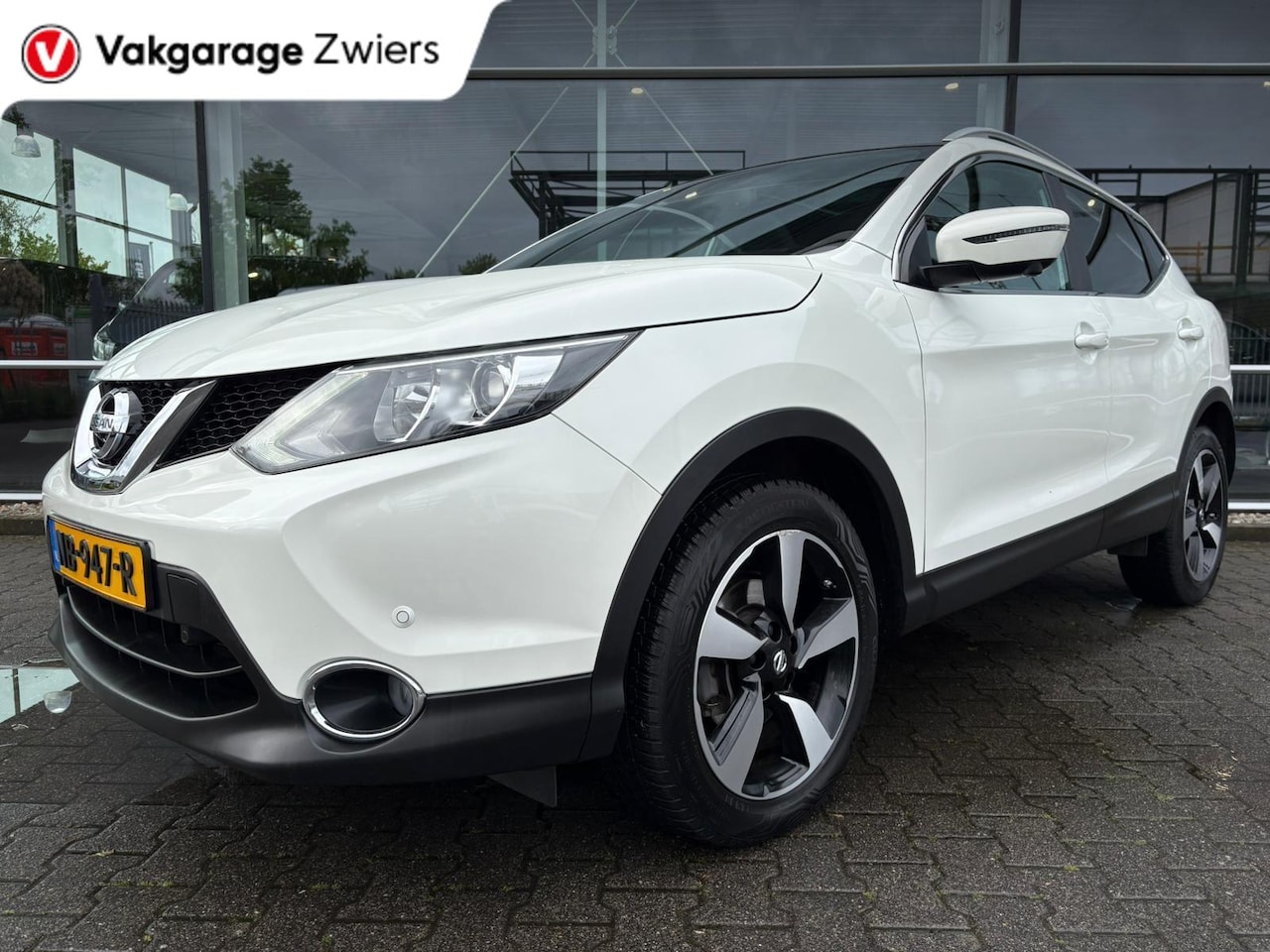 Nissan Qashqai - 1.2 Tekna| Trekhaak|Pano|360 Camera|Stoelverwarming|Navigatie - AutoWereld.nl