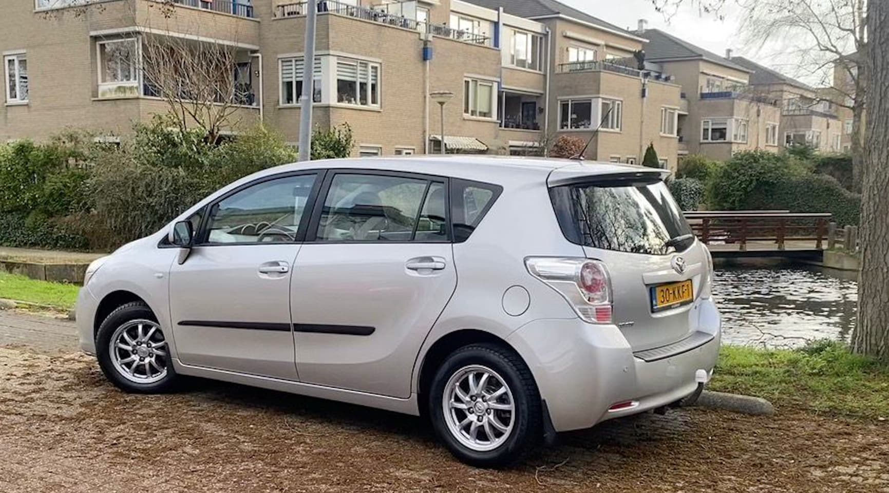 Toyota Verso - 1.8 VVT-i Aspiration 7p. - AutoWereld.nl