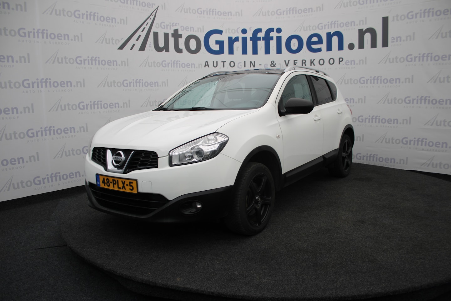 Nissan Qashqai - 1.6 Acenta nette SUV met trekhaak - AutoWereld.nl