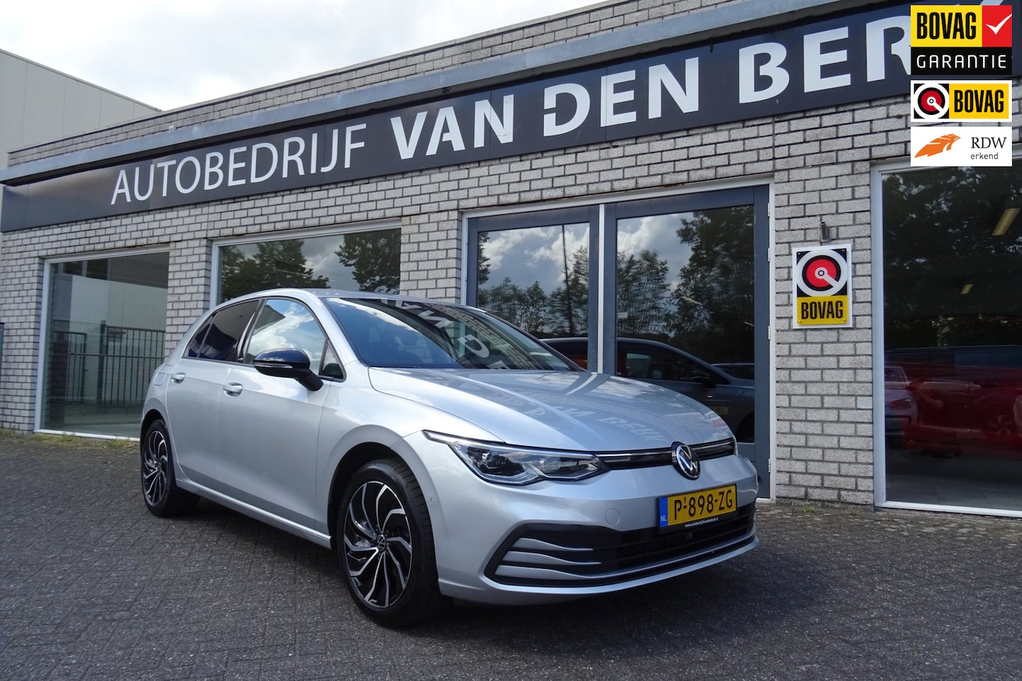 Volkswagen Golf - 1.5 eTSI Life Business 1.5 eTSI Life Business - AutoWereld.nl