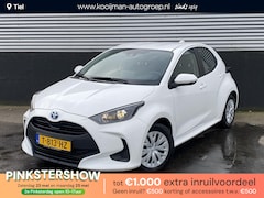 Toyota Yaris - 1.5 Hybrid Active 1e eign. Nieuw geleverd, adaptieve cruise control, achteruitrij camera,