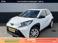 Toyota Aygo X - 1.0 VVT-i S-CVT Play Automaat, Achteruitrij camera, navigatie Apple CarPlay/Android Auto,
