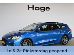 Ford Focus Wagon - 1.0 EcoBoost 126pk ST Line ketting Navigatie 1e Eigenaar Airco LED Cruise control Goed Ond