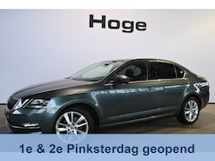 Skoda Octavia - 1.0 TSI Greentech Style Business Automaat Navigatie Carplay Stoelverwarming Inruil Mogelij