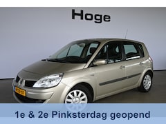 Renault Scénic - 2.0-16V Tech Line Automaat Trekhaak Airco Leder Lichtmetaal Inruil Mogelijk