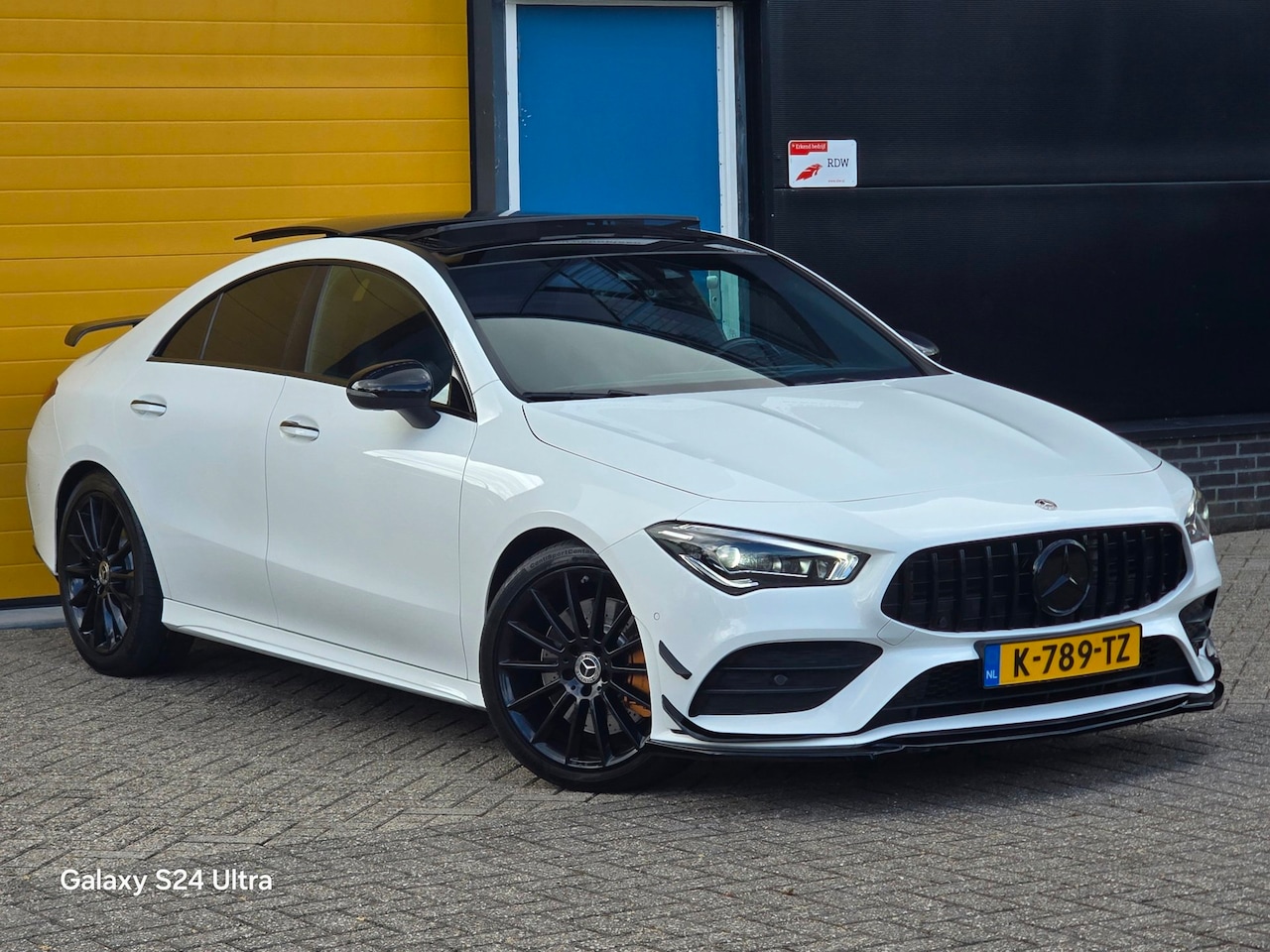 Mercedes-Benz CLA-Klasse - 250 AMG 45 Look / Aut / 224 PK / Memory / Elek Stoelen / Navi / Camera / Sfeerverlichting - AutoWereld.nl