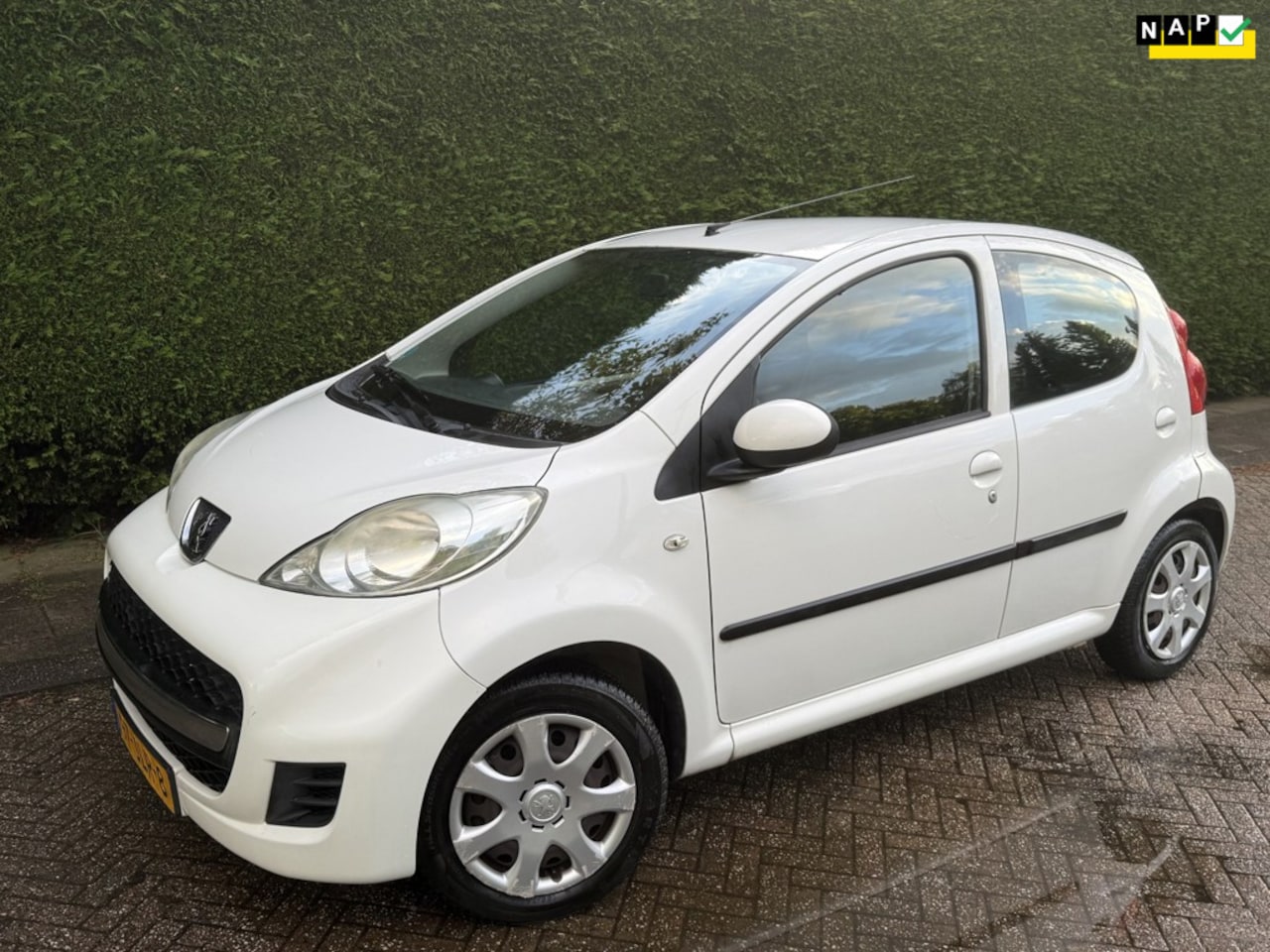 Peugeot 107 - 1.0-12V Sublime Toer.Teller / Airco / APK Mei 2027 - AutoWereld.nl