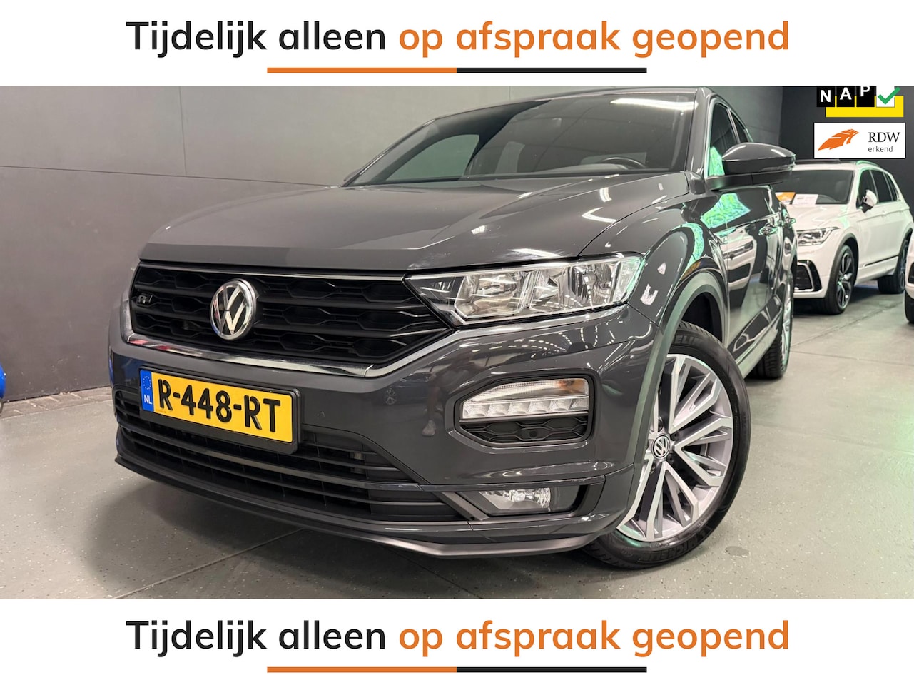 Volkswagen T-Roc - 2.0 TSI 4Motion Sport R-LINE/NAVI/ECC/PDC/CRUISE/DSG - AutoWereld.nl