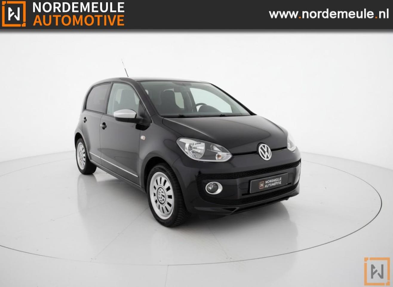 Volkswagen Up! - 1.0 HIGH UP! BLACK ED. BLUEMOTION. STOELVW, LM VELGEN, AIRCO. - AutoWereld.nl