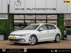 Volkswagen Golf - 1.0 eTSI Life | Clima | Ambient | Carplay |