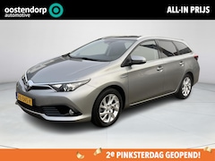 Toyota Auris Touring Sports - 1.8 Hybrid Dynamic | Navigatie | Panoramadak | Bluetooth | Parkeercamera | Cruise control