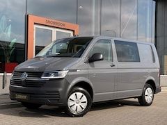 Volkswagen Transporter - 2.0 TDI L1H1 28 | ACC | Dubbele Cabine | Stoelverwarming | Apple Carplay | Trekhaak | DAB