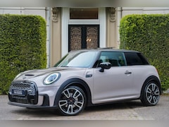 MINI Cooper S - 2.0 John Cooper Works PANO | H&K | ADAPTIVE | CAMERA | STUURVERW | CARPLAY