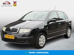 Skoda Fabia - 1.4-16V Ambiente Nieuwe Distributieriem / Nieuwe Service Beurt / Dealeronderhouden / Cruis