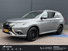 Mitsubishi Outlander - 2.4 PHEV Pure / Afneembare Trekhaak / All Season Banden / Apple Carplay & Android auto / A