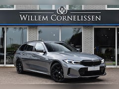 BMW 3-serie Touring - 330e M-Sport Camera 19" Head Up Carplay HiFi