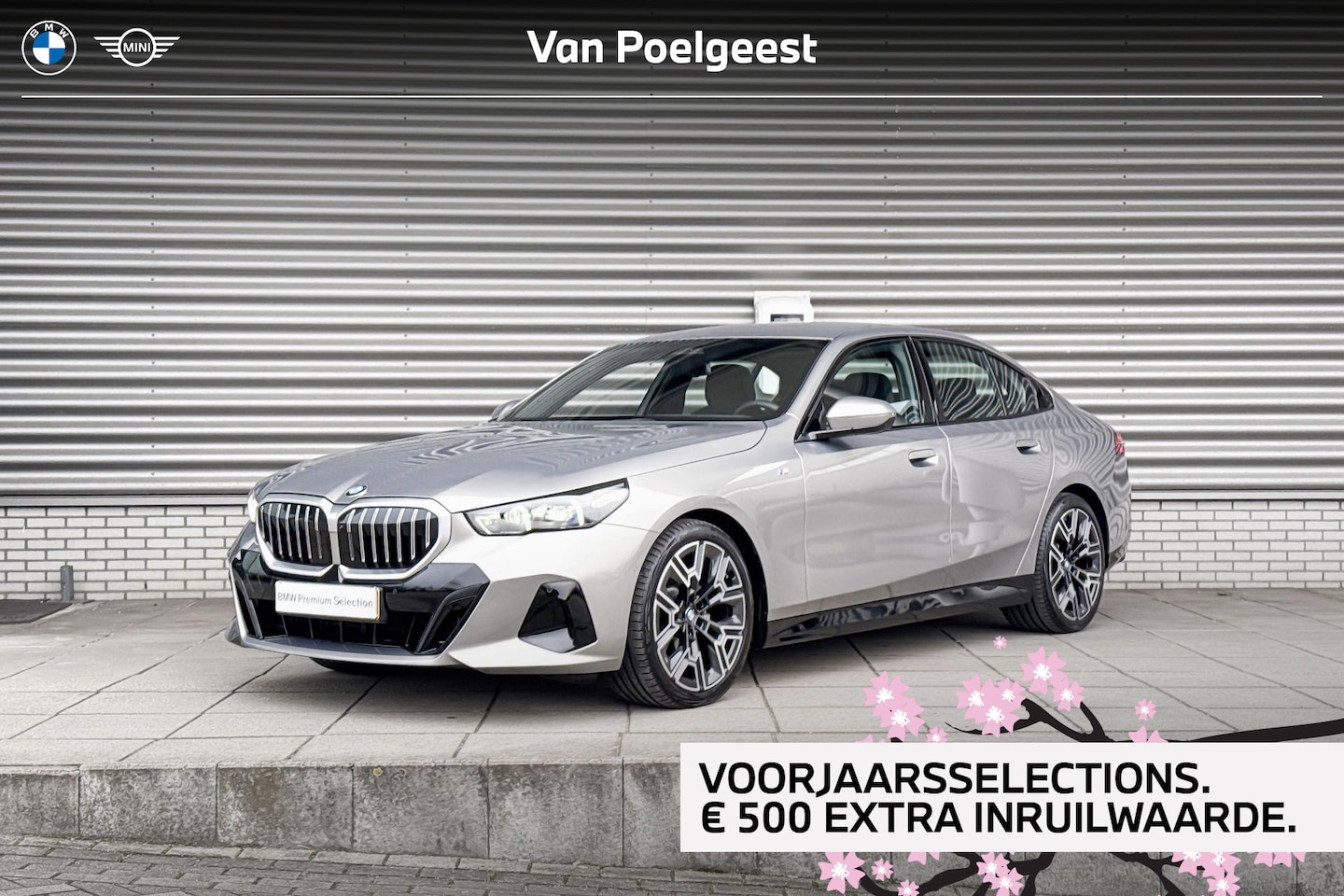 BMW 5-serie - Sedan 520i M Sportpakket / Innovation Pack / Comfort Pack / Stoelventilatie / Elektrisch v - AutoWereld.nl