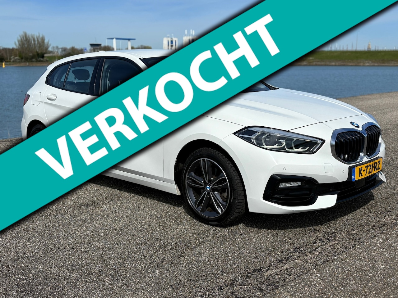 BMW 1-serie - 118i Executive Sport Line AUTOM/NAVI/CRUISE - AutoWereld.nl