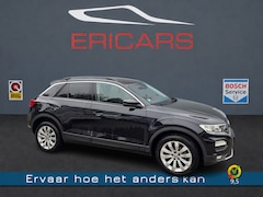 Volkswagen T-Roc - NAVI TEL DAB LM PDC CAMERA 1.0 TSI