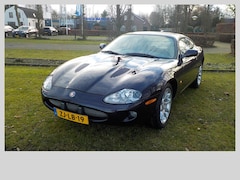 Jaguar XKR - xkr coupe Youngtimer