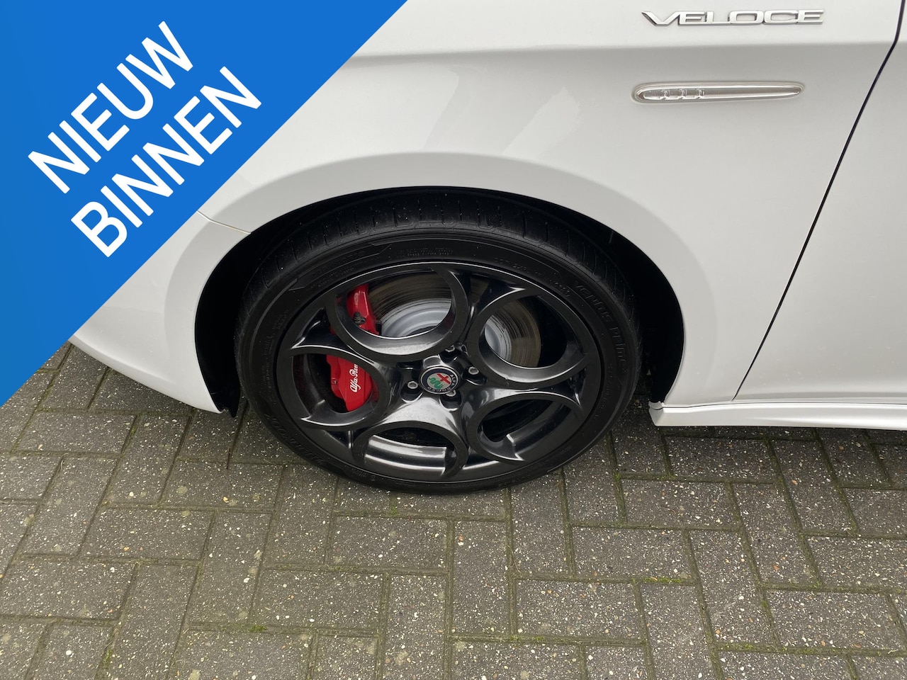 Alfa Romeo Giulietta - 1.750 Turbo Veloce Panorama dak! - AutoWereld.nl