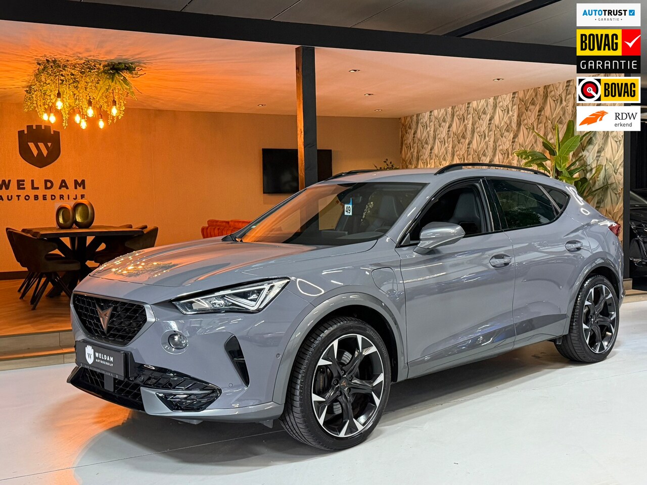 CUPRA Formentor - 1.4 e-Hybrid VZ Copper Edition Garantie Trekhaak Carplay Sfeer StuurVW StoelVW ACC Navi Cl - AutoWereld.nl