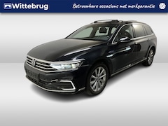Volkswagen Passat Variant - 1.4 TSI PHEV GTE / AUTOMAAT/ PANO/ TREKHAAK/ ACC/ STUUR+STOELVERWARM./ MEMORY SEAT/ MASSAG