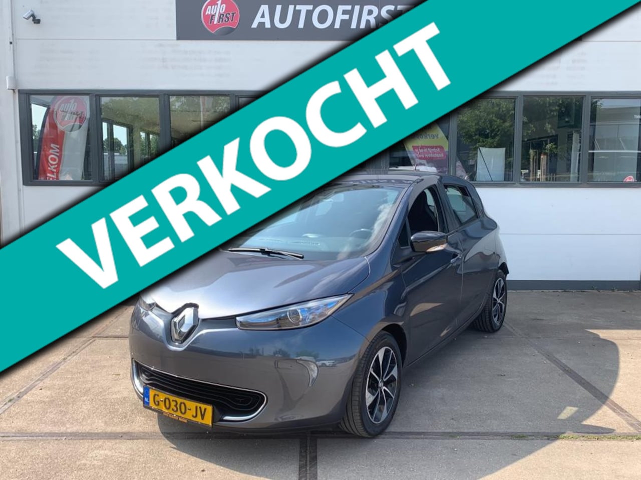 RENAULT ZOE
