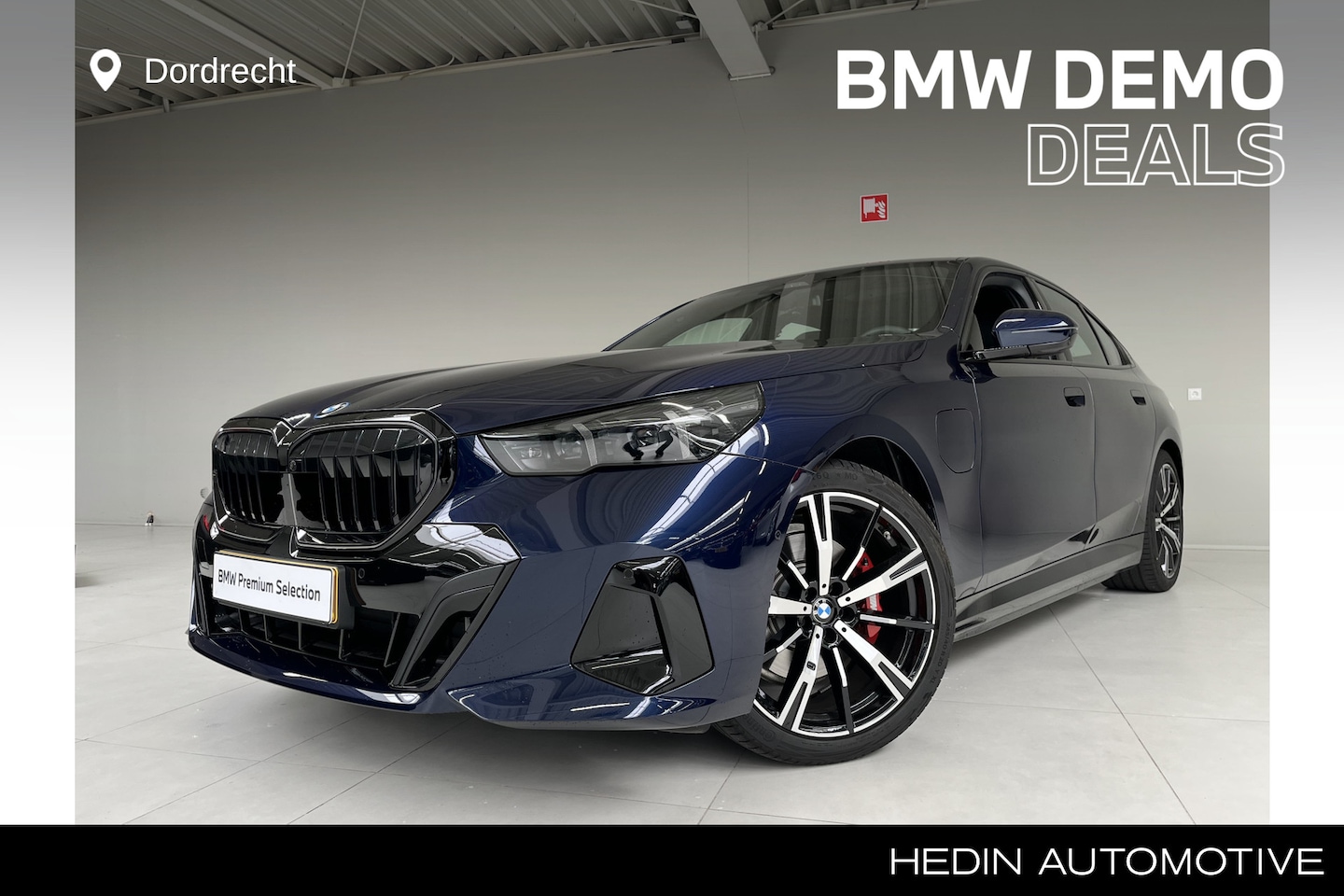BMW 5-serie - 530e M-Sport Pro | 20" | Driving Assistant Plus | Pano | Harman Kardon | Trekhaak | Nu 69. - AutoWereld.nl
