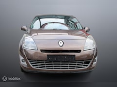 Renault Grand Scénic - 1.4 TCe Dynamique 7p./nieuwkoppelingset