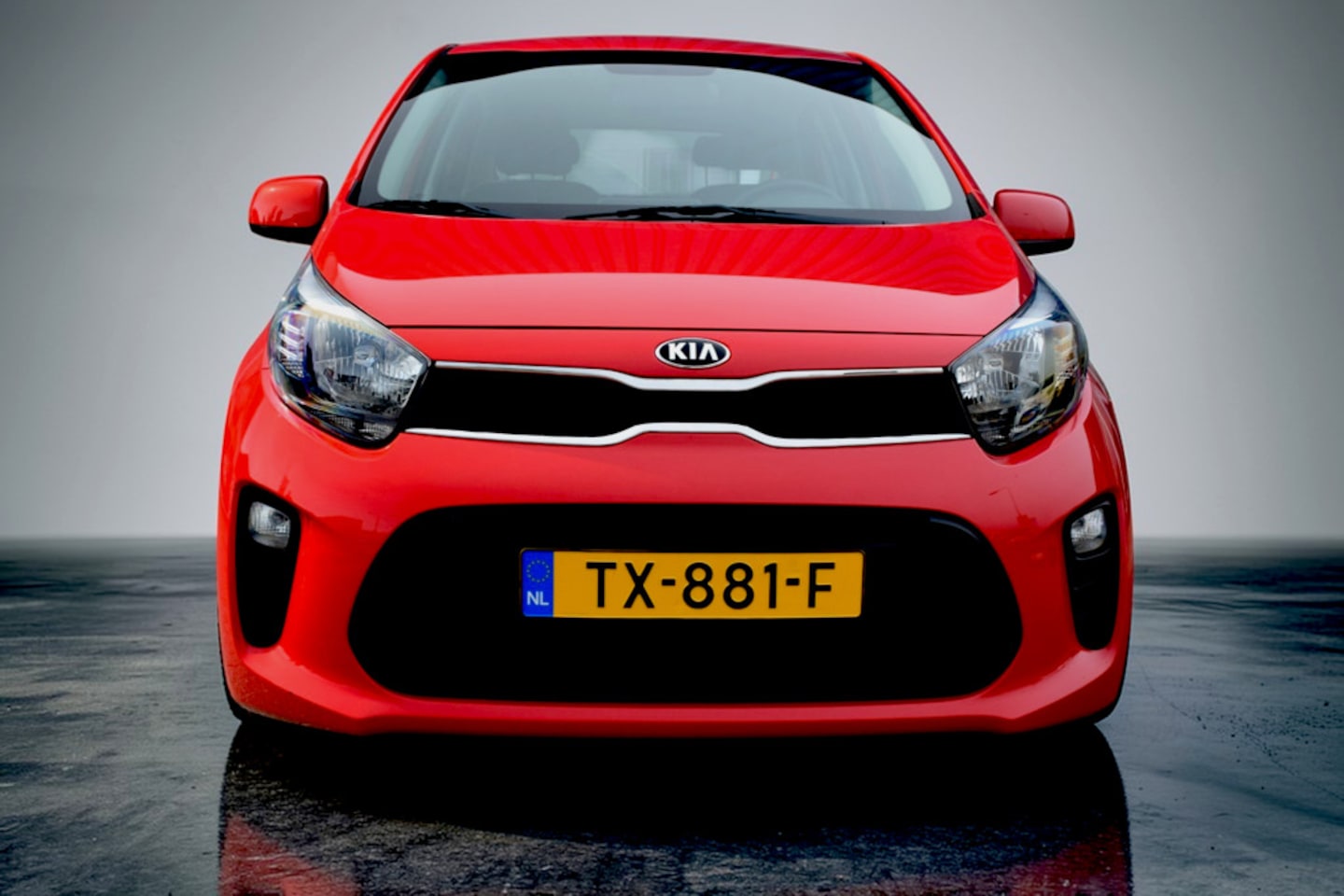 Kia Picanto - 1.0 CVVT ComfortPlusLine Navigator 1.0 CVVT ComfortPlusLine Navigator, Parkeercamera, Airco, Apple car play, Full map navigat