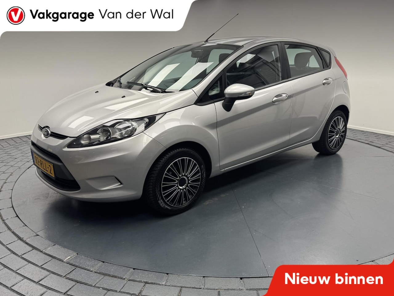 Ford Fiesta - 1.25 Limited Airco-Elek.ramen-Elek.spiegels - AutoWereld.nl