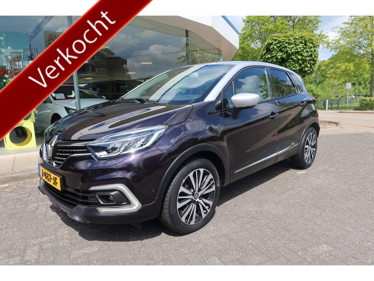 Renault Captur - 1.2 TCe 120PK Initiale Paris AUTOMAAT 62dkm ! LEER I CAMERA ETC - AutoWereld.nl