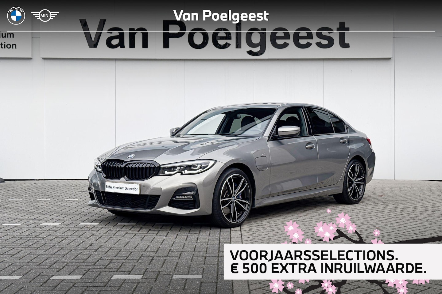 BMW 3-serie - Sedan 330e | High Executive | M Sport | 19 inch | Selections 500 - AutoWereld.nl
