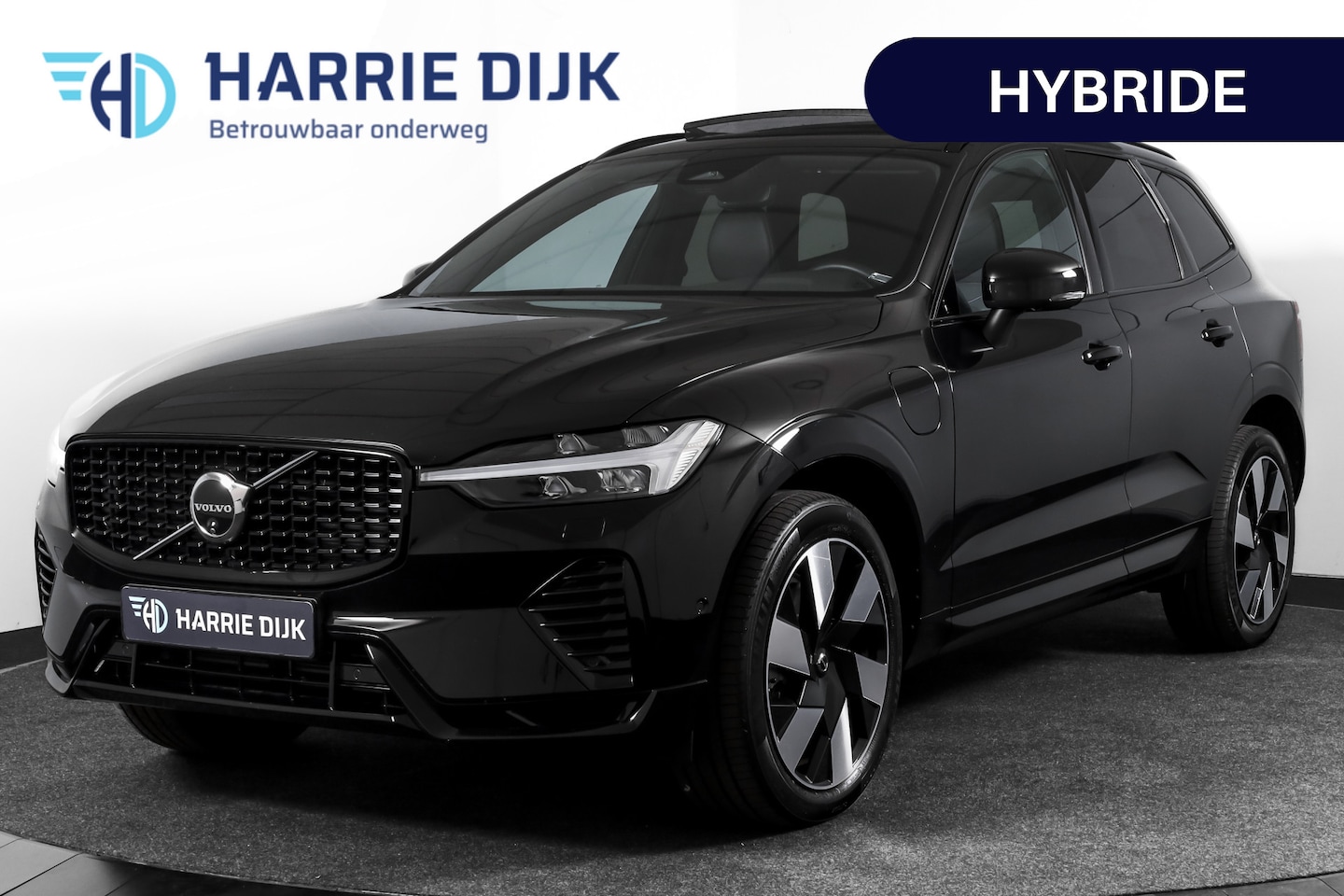 Volvo XC60 - 2.0 T8 Plug-in hybrid AWD Plus Dark | S/K-Panodak | Dig. Cockpit | Adapt. Cruise | Winterp - AutoWereld.nl
