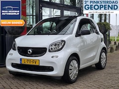 Smart Fortwo - EQ Essential 18 kWh | SOH 89% | Climate Control | Navigatie | Cruise Control | Electr. ram