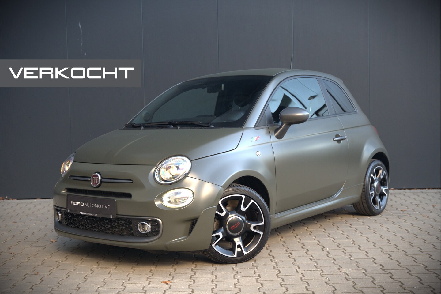 Fiat 500 - 0.9 TwinAir Turbo Sport | Mat Groen | Apple Carplay | Parkeersensoren | Navigatie | Climat - AutoWereld.nl
